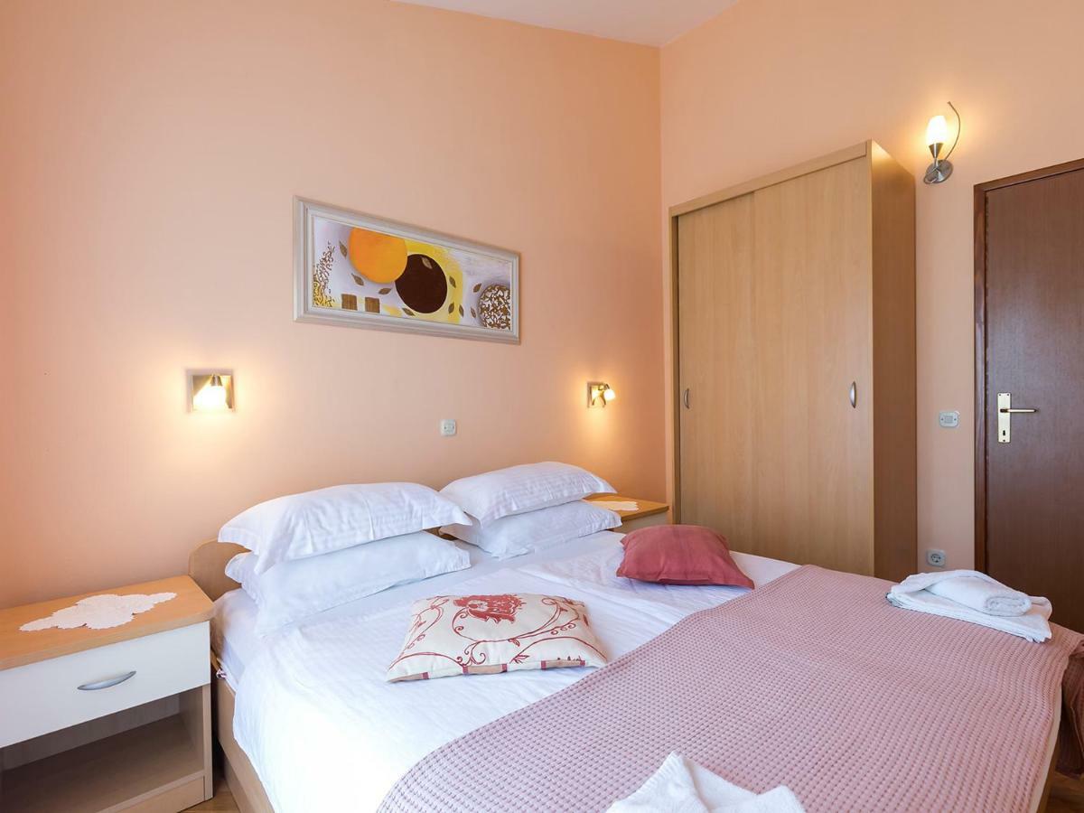 Nada Apartament Vrsar
