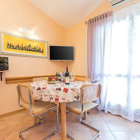 Apartments Nada Vrsar Zewnętrze zdjęcie