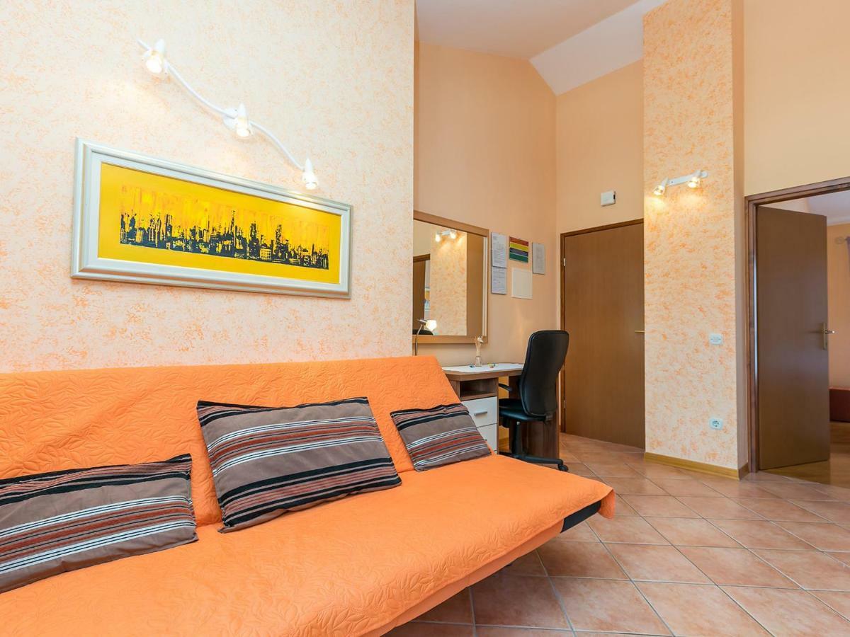 Nada Apartment Vrsar
